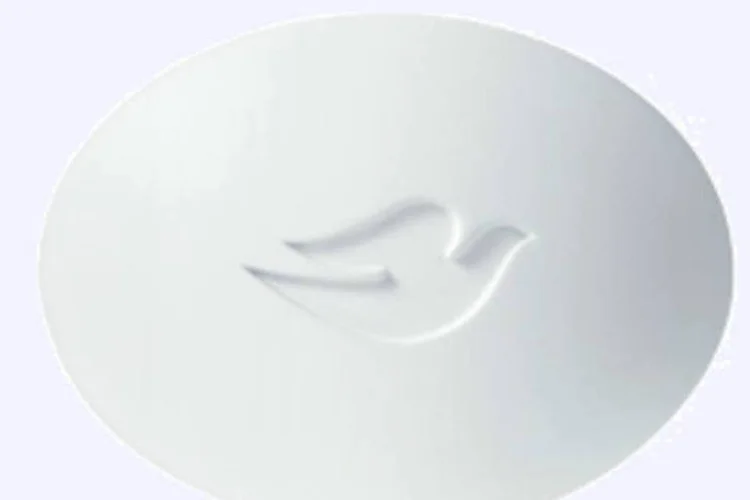 
	Dove: &quot;meta &eacute; impactar 25 mil crian&ccedil;as e adolescentes no Brasil at&eacute; 2015,&quot; afirma o diretor de marketing
 (Divulgação)