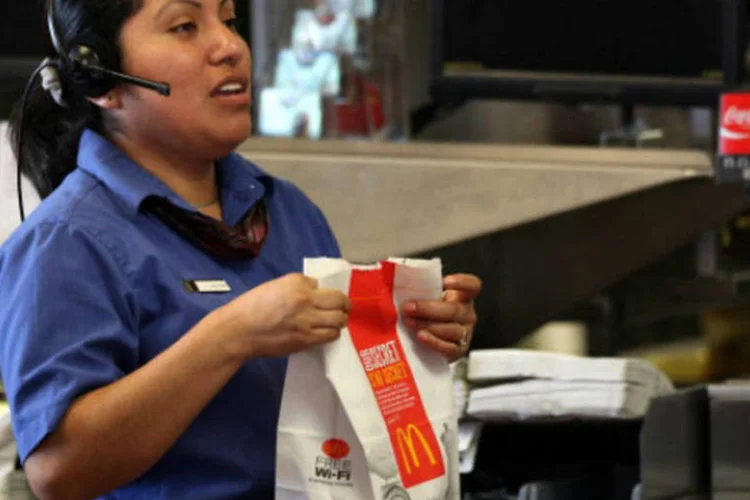 Atendente do Mc Donalds (Getty Images)