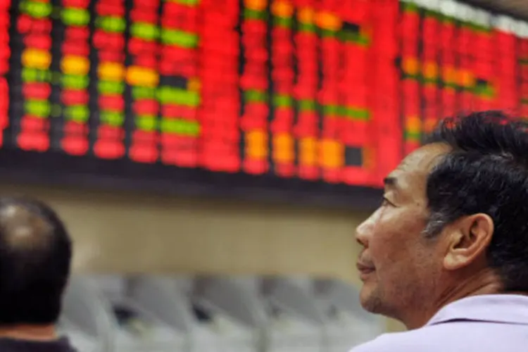 Bolsa de Xangai: banco central chinês surpreendeu os mercados financeiros na sexta-feira ao aumentar as taxas de juros de curto prazo (ChinaFotoPress/Getty Images)