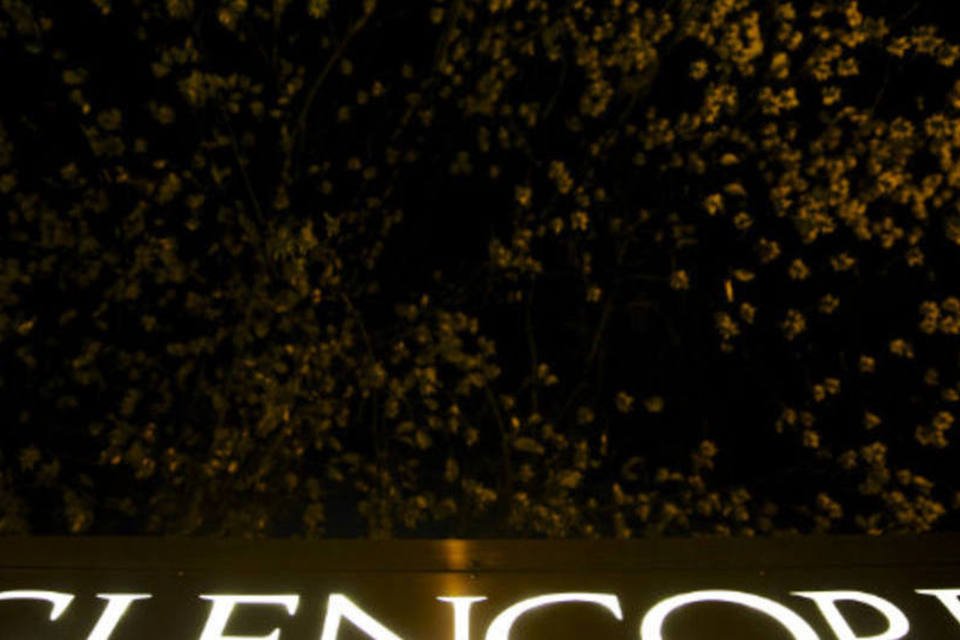 
	Logo da Glencore: o refinanciamento antecipado significa que a Glencore n&atilde;o ter&aacute; compromissos para refinanciar at&eacute; maio de 2018
 (Gianluca Colla/Bloomberg)