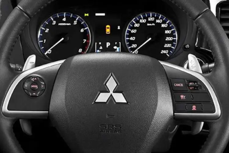 
	Mitsubishi: companhia tamb&eacute;m pretende vender 1,43 milh&atilde;o de ve&iacute;culos anualmente at&eacute; o ano fiscal de 2016-2017, um aumento de cerca de 30% sobre as vendas previstas para este ano de 1,11 milh&atilde;o
 (Divulgação)