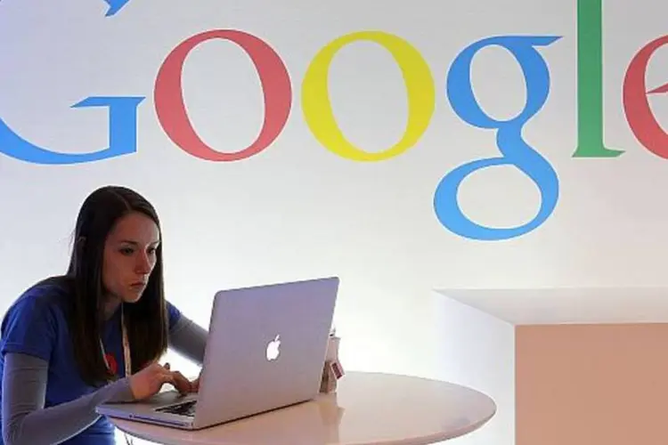 Google: A ação teve desvalorização de aproximadamente 14 por cento desde sua máxima em 52 semanas (Justin Sullivan/Getty Images)