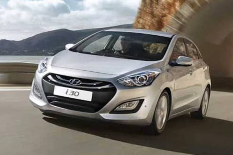 
	Hyundai i30: propriet&aacute;rios devem levar ve&iacute;culos &agrave;s concession&aacute;rias Hyundai-CAOA a partir do dia 25
 (Hyundai/ Divulgação)