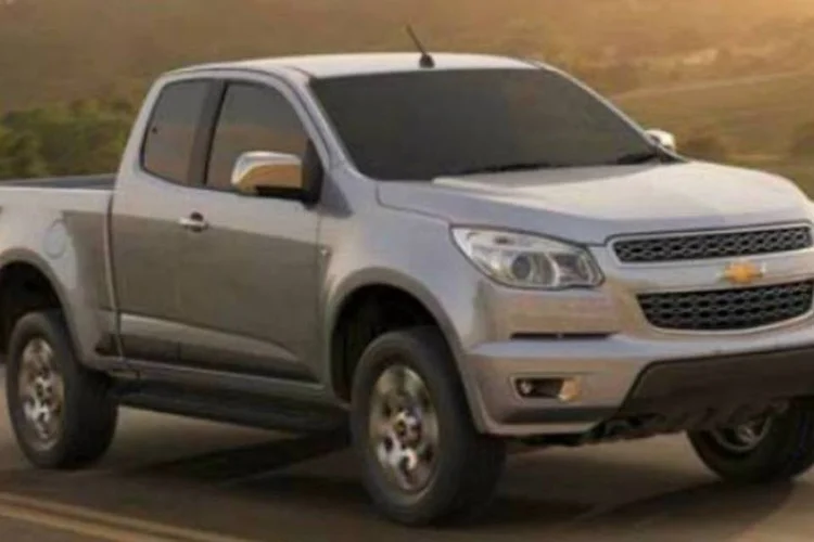 
	Pick-up Chevrolet S10: devido ao problema, h&aacute; a possibilidade de ocorrer vazamento de combust&iacute;vel no compartimento do motor
 (Divulgação)