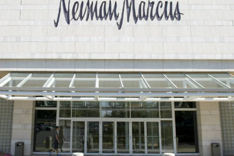 
	Fachada da Neiman Marcus: parte do valor da venda ser&aacute; usado para pagar d&iacute;vidas
 (Craig Warga/Bloomberg)