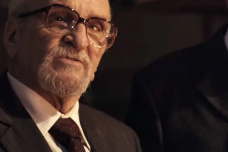 Filme apresenta a lúdica diretoria da marca, composta por velhinhos mágicos, que trabalham nela há mais de um século (Reprodução)