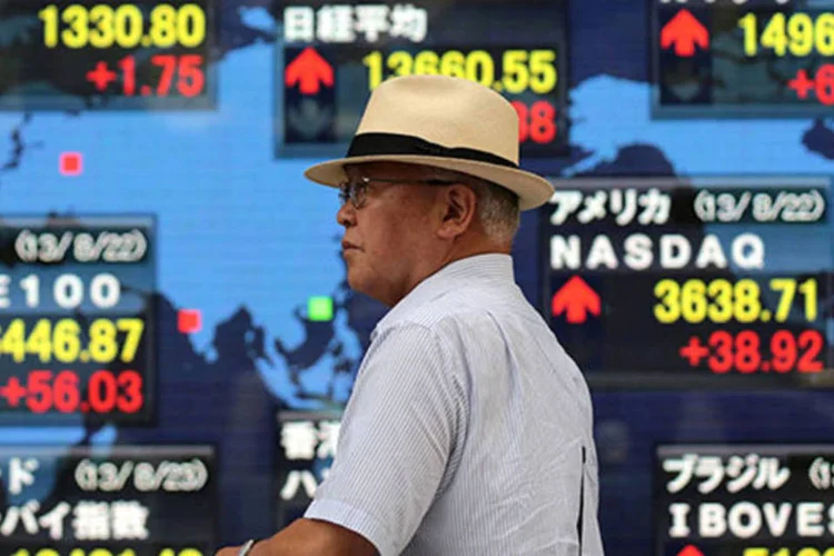 O índice Nikkei perdeu 24,27 pontos, ou 0,2% (Yuriko Nakao/Bloomberg)