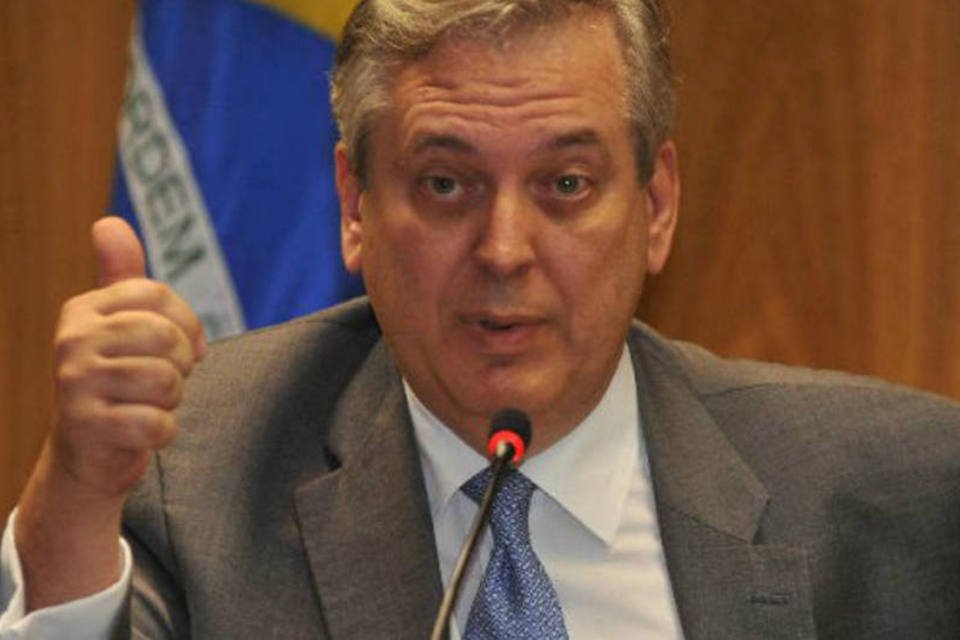 Câmara quer ouvir novo ministro sobre vinda de Pinto Molina