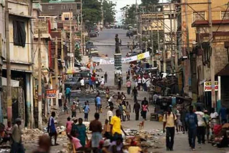 
	Porto Pr&iacute;ncipe, no Haiti: as iniciativas, segundo ambos os chanceleres, seriam realizadas sob a premissa de&nbsp;&quot;promover a paz e tamb&eacute;m o desenvolvimento&quot;
 (Spencer Platt/Getty Images)