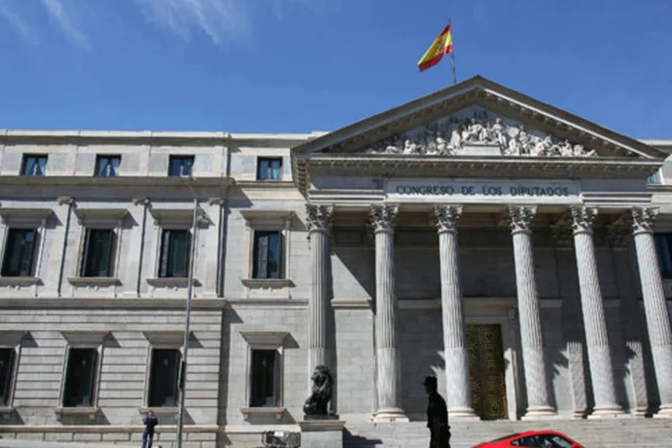 
	Parlamento espanhol: expectativa &eacute; que os conservadores do governo v&atilde;o apoiar resolu&ccedil;&atilde;o
 (Oli Scarff/Getty Images)