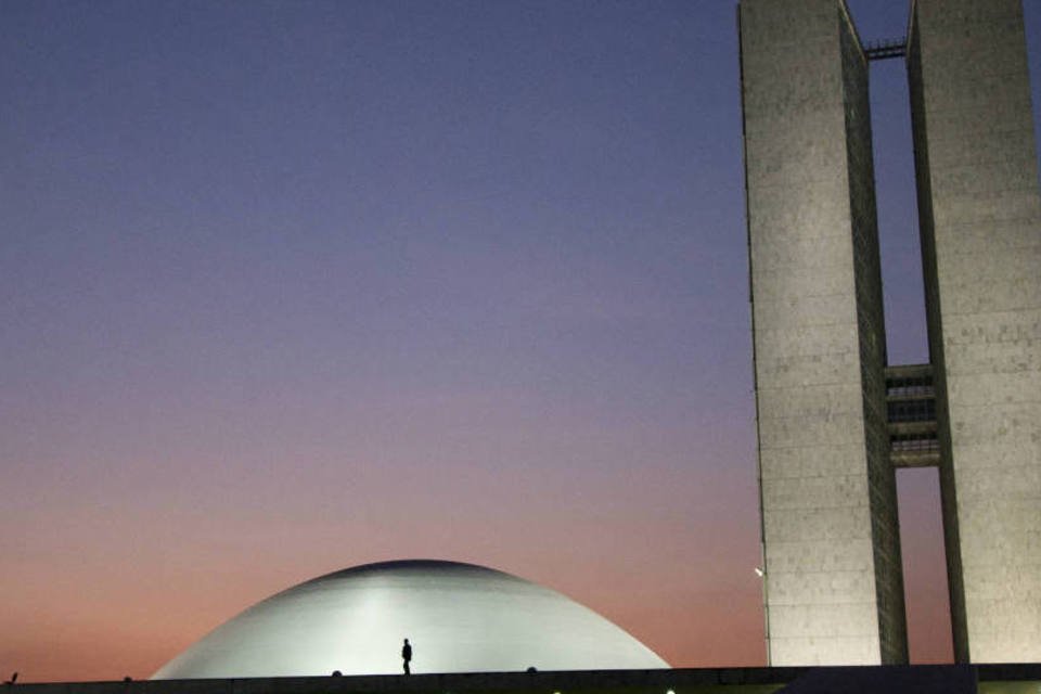 Reoneração da folha de pagamento testa humor do Senado