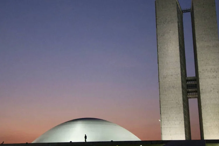 
	Pr&eacute;dio do Senado, em Bras&iacute;lia: senadores discutir&atilde;o cria&ccedil;&atilde;o de um banco para fomentar pol&iacute;ticas de desenvolvimento em infraestrutura nos BRICS
 (Pedro França/Agência Senado)