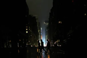 Imagem referente à matéria: Rio de Janeiro fica sem luz após furto de cabos; Light já registra 212 ocorrências em 2025