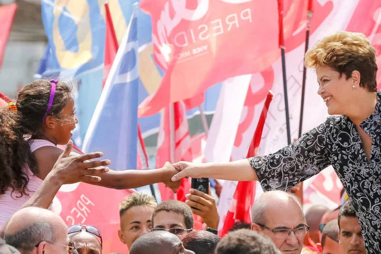 
	Dilma: a presidente dever&aacute; assentar as bases para a recupera&ccedil;&atilde;o da economia e controlar a infla&ccedil;&atilde;o
 (Ichiro Guerra/ Dilma 13)
