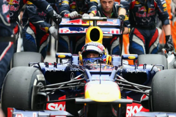 O piloto Mark Webber, da Red Bull, em corrida da Fórmula 1 no autódromo de Interlagos (Clive Mason/Getty Images)