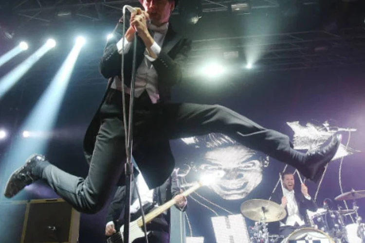 
	Howlin&#39; Pelle Almqvist, vocalista da banda The Hives, que vir&aacute; ao Lollapalooza
 (Mark Metcalfe/Getty Images)