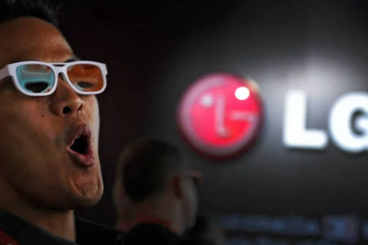 
	LG: aumento nas vendas de telas para dispositivos m&oacute;veis como o iPhone, da Apple, ajudou a LG Display a registrar seu maior lucro operacional trimestral deste ano
 (David Becker/Getty Images)