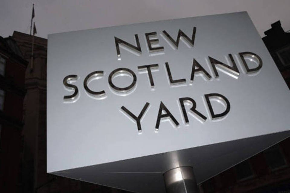 Scotland Yard tenta identificar carrasco de jornalista