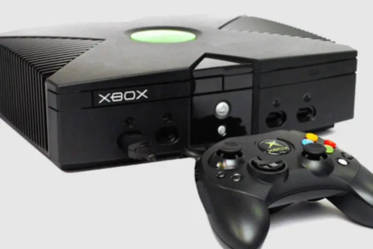 
	Xbox, da Microsoft: para o Xbox 720, &quot;todos os jogos ser&atilde;o instalados no HD e o jogo usando apenas o pr&oacute;prio disco n&atilde;o ser&aacute; permitido&quot;, diz a publica&ccedil;&atilde;o do site VGLeaks
 (Reprodução)