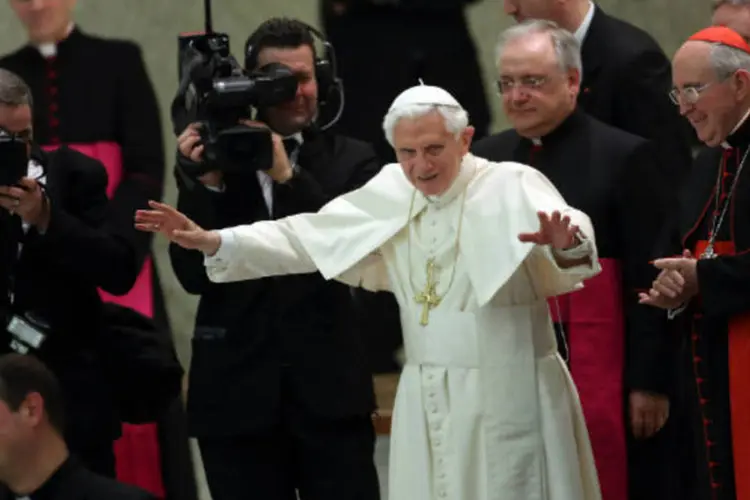 
	Papa Bento XVI: Vaticano quer evitar vazamento de informa&ccedil;&otilde;es e coment&aacute;rios durante a escolha do novo pont&iacute;fice
 (Franco Origlia/Getty Images)