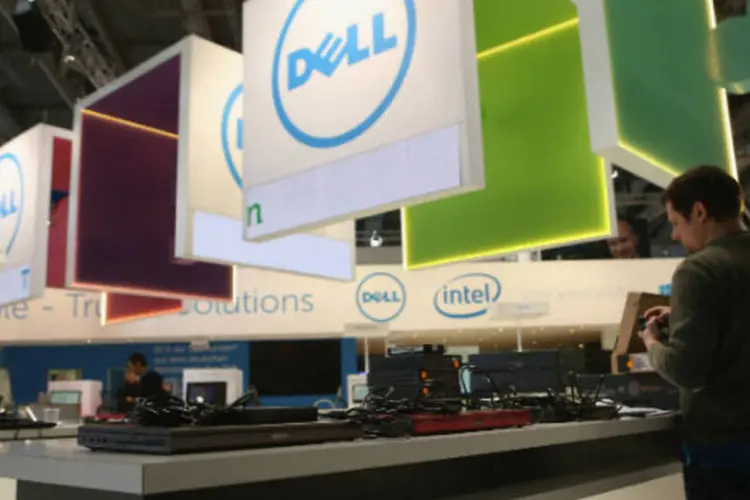 
	No m&ecirc;s passado, a Dell anunciou um acordo para vender a empresa para o fundador e CEO Michael Dell e para a Silver Lake Partners por US$ 24,4 bilh&otilde;es
 (Sean Gallup/Getty Images)