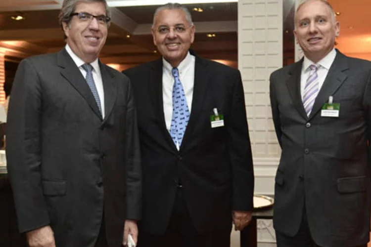 Fábio Barbosa, presidente da Abril S.A, Antônio Roberto, da MLL e José Ricardo, da MLL (Flávio Santana/ Biofoto)