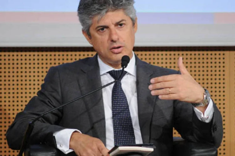 
	Marco Patuano: o principal executivo da controladora da TIM Brasil disse que avaliar&aacute; se receber uma boa oferta pelos ativos no Brasil
 (Marco Tacca/Getty Images)