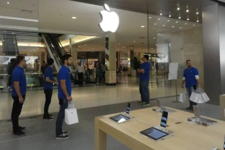 
	Apple Store: expectativa da Apple &eacute; que esta seja uma das lojas mais cheias de sua rede
 (Marina Demartini/EXAME.com)