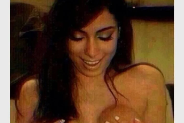 Anitta: assessoria de imprensa da artista confirmou que fotos são da cantora (Reprodução)