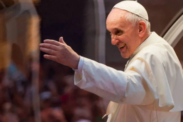 
	Papa Francisco: a missa em Aparecida estava prevista para come&ccedil;ar &agrave;s 10h30, mas vai atrasar por causa do mau tempo
 (Buda Mendes/Getty Images)