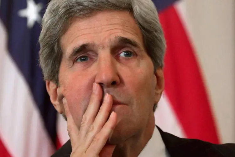 
	John Kerry: secret&aacute;rio de Estado american viajar&aacute; para capital lituana em busca de apoio ao ataque previsto pelos EUA contra a S&iacute;ria em resposta ao emprego de armas qu&iacute;micas, no qual a Fran&ccedil;a deve participar.
 (Getty Images)