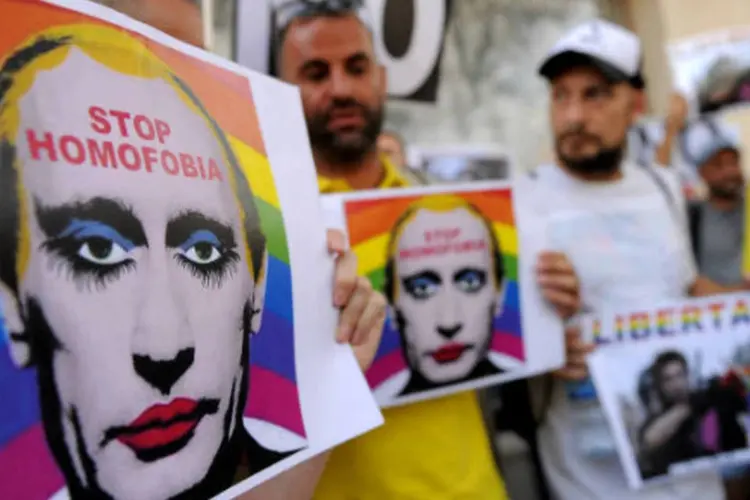 
	Manifestantes protestam contra leis anti-gays da R&uacute;ssia em 2014
 (Denis Doyle/Getty Images)
