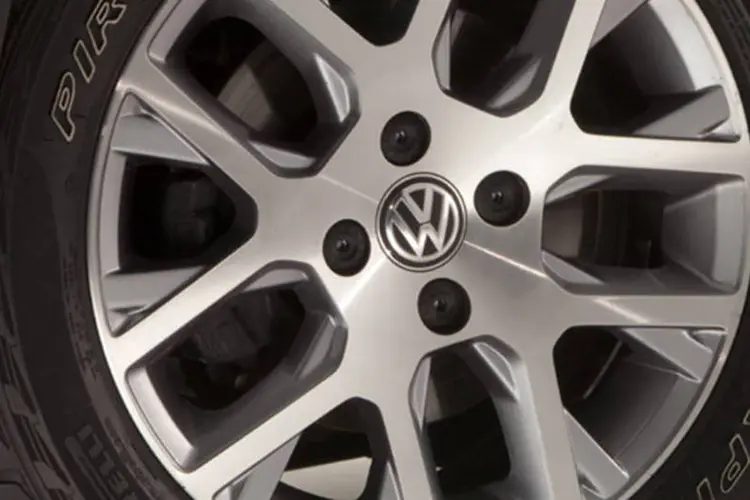 
	Volkswagen: companhia disse no &uacute;ltimo m&ecirc;s que fraudou o uso de combust&iacute;vel e de emiss&otilde;es de CO2 em cerca de 80 mil carros vendidos
 (Divulgação)