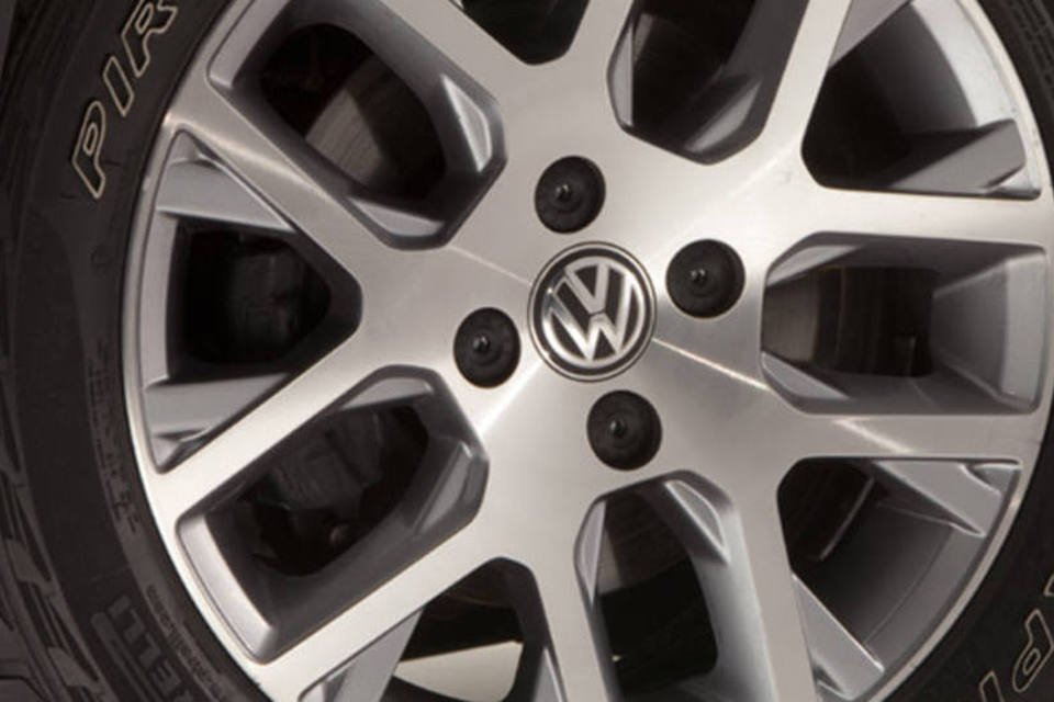 Volkswagen impulsiona expansão no exterior, aperta na Europa