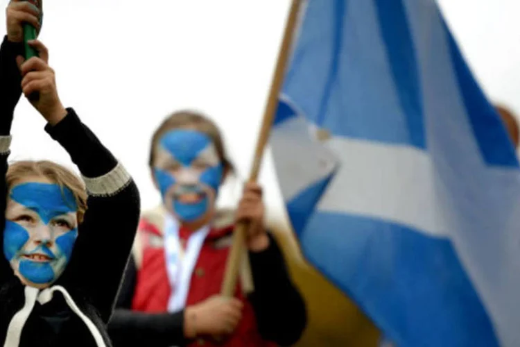 
	Crian&ccedil;as participam de manifesta&ccedil;&atilde;o a favor da independ&ecirc;ncia da Esc&oacute;cia em Edimburgo
 (Getty Images)