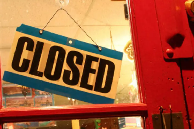 Placa de fechado, falência (Getty Images)