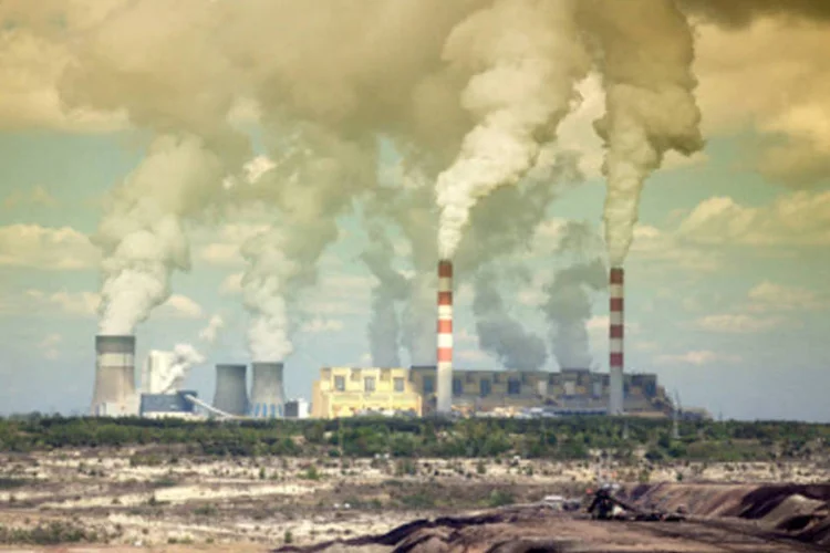 
	Aquecimento global: documento projetou que mudan&ccedil;a clim&aacute;tica ir&aacute; piorar os problemas que a sociedade j&aacute; possui, al&eacute;m de frear os benef&iacute;cios da moderniza&ccedil;&atilde;o
 (Getty Images)
