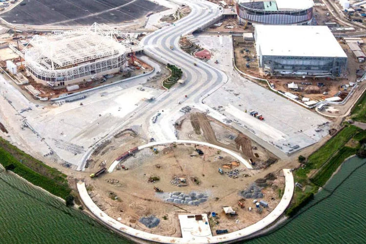 
	Parque Ol&iacute;mpico da Barra em Junho de 2015: linha do metr&ocirc; ligar&aacute; a Pra&ccedil;a General Os&oacute;rio, em Ipanema, ao Jardim Oce&acirc;nico, na Barra da Tijuca, onde o Parque Ol&iacute;mpico est&aacute; em constru&ccedil;&atilde;o
 (Autoridade Pública Olímpica/Flickr/Divulgação)