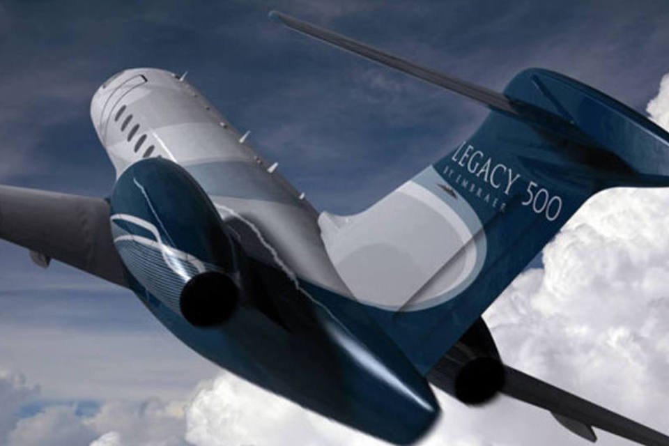 Embraer faz primeiro voo com Legacy 500