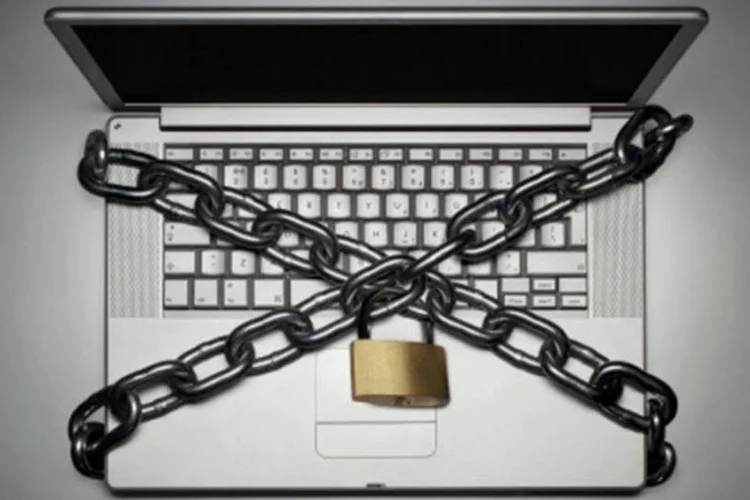 
	Computador com cadeado: segundo&nbsp;diretor-presidente do Serpro, o sistema &eacute; 99% &agrave; prova de invas&atilde;o
 (Getty Images)