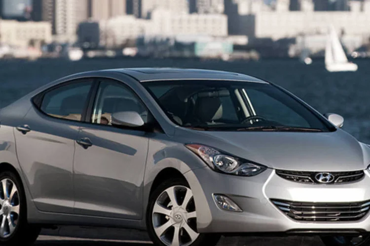 
	Hyundai Elantra: motor 2.0 Nu do sed&atilde; entrega 178 cavalos com etanol e 169 cavalos com gasolina
 (Divulgação/Divulgação)