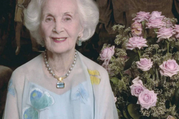 
	Lilian, princesa da Su&eacute;cia: de origem galesa e humilde, a princesa era esposa do pr&iacute;ncipe Bertil do Su&eacute;cia, que faleceu em 1997 aos 85 anos
 (Swedish Royal Court/Kungahuset.se/Handout/Reuters)