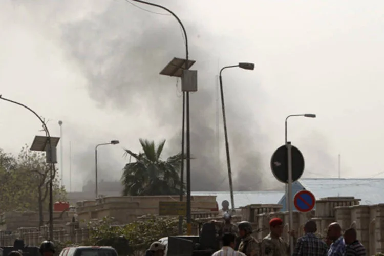 
	Bagd&aacute;: insurgentes isl&acirc;micos sunitas ligados a Al Qaeda est&atilde;o recuperando terreno no Iraque, revigorados pela guerra na vizinha S&iacute;ria.
 (Saad Shalash)