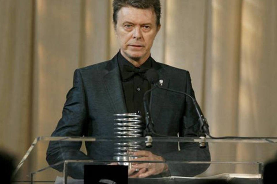 David Bowie lidera paradas britânicas pela 1ª vez em 20 anos