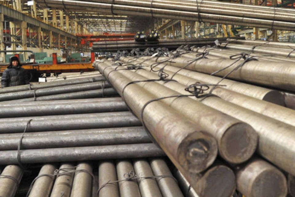 Brasil espera melhoria de 5,8% na produção de aço em 2013