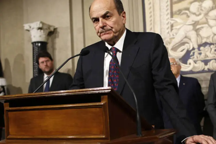 
	L&iacute;der do Partido Democr&aacute;tico italiano, Pierluigi Bersani: pol&iacute;tico se mostrou irredut&iacute;vel em sua rejei&ccedil;&atilde;o aos apelos de Berlusconi para compartilhar o poder em uma &quot;grande coaliz&atilde;o&quot;
 (Tony Gentile/Reuters)