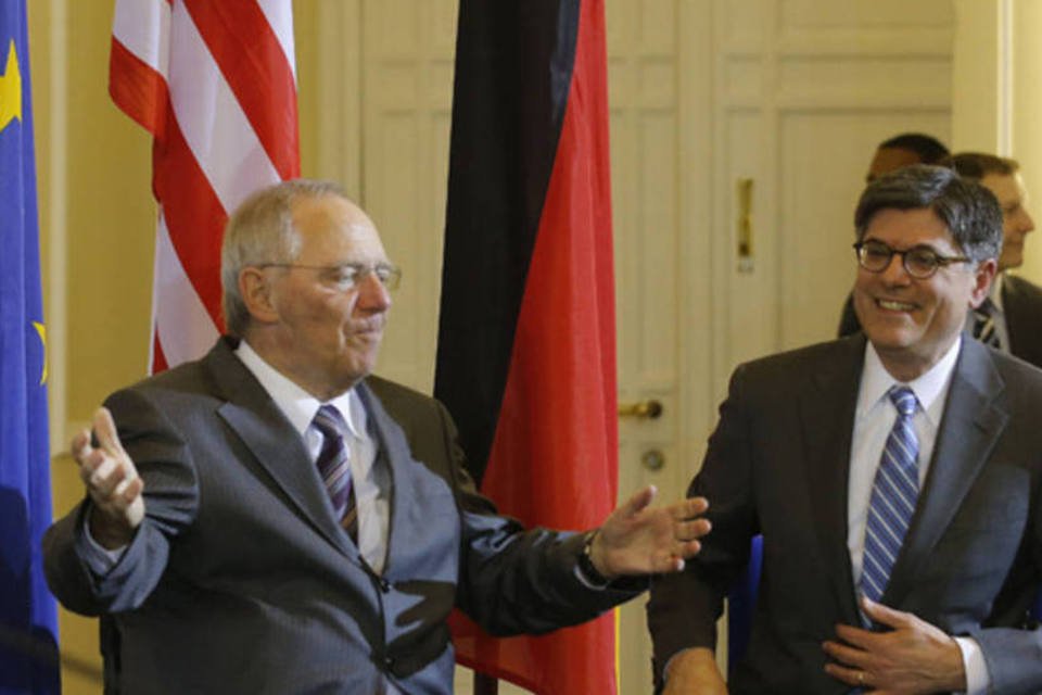 Na Alemanha, secretário dos EUA propõe estímulos à demanda