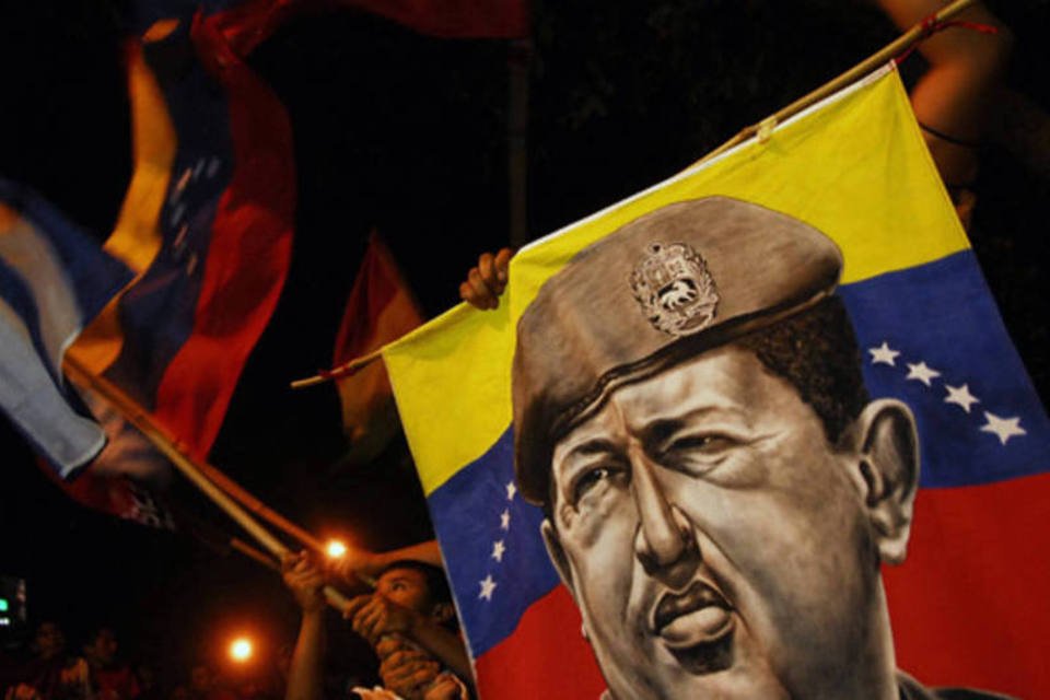 Maduro, o homem que se apegou a Chávez para governar