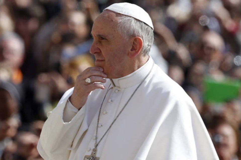Papa indica possíveis mudanças no Banco do Vaticano