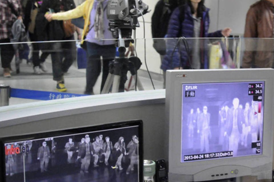 Medo da gripe H7N9 motiva restrições em aeroportos asiáticos